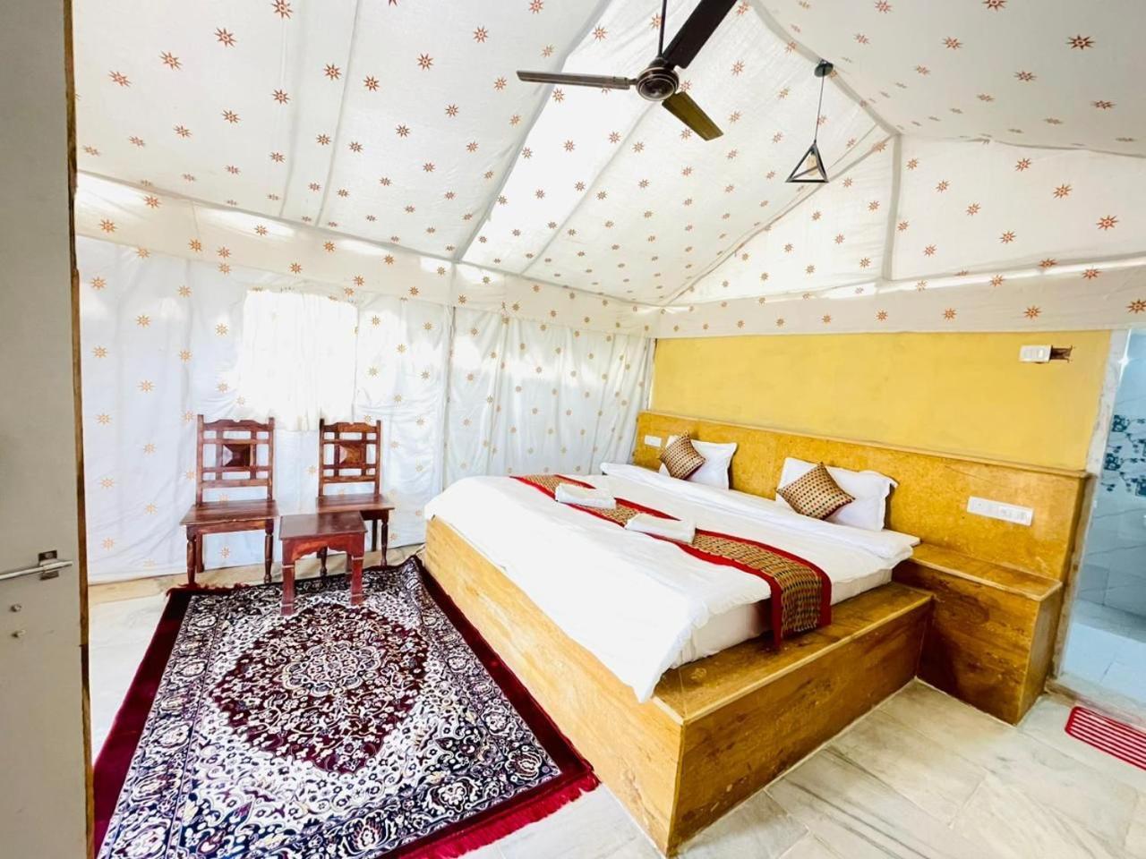 Ozaki Desert Camp Jaisalmer Luaran gambar